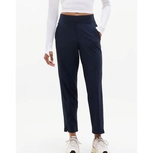Athleta size 8 Navy Blue Brooklyn Mid Rise Ankle Pant Athleisure Commuting